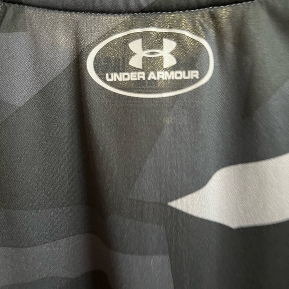 Mens Under Armour 1/2 Zip UA Tech Long Sleeve Shirt - Picture 4 of 8